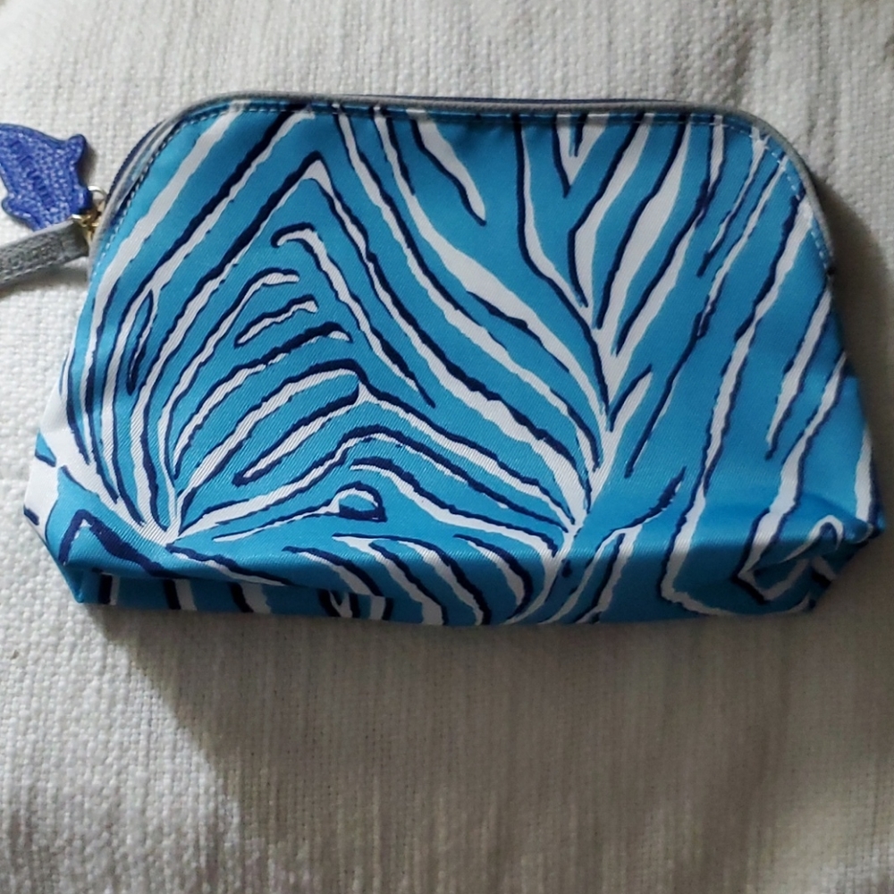 NWOT Large size Estee Lauder Makeup Bag